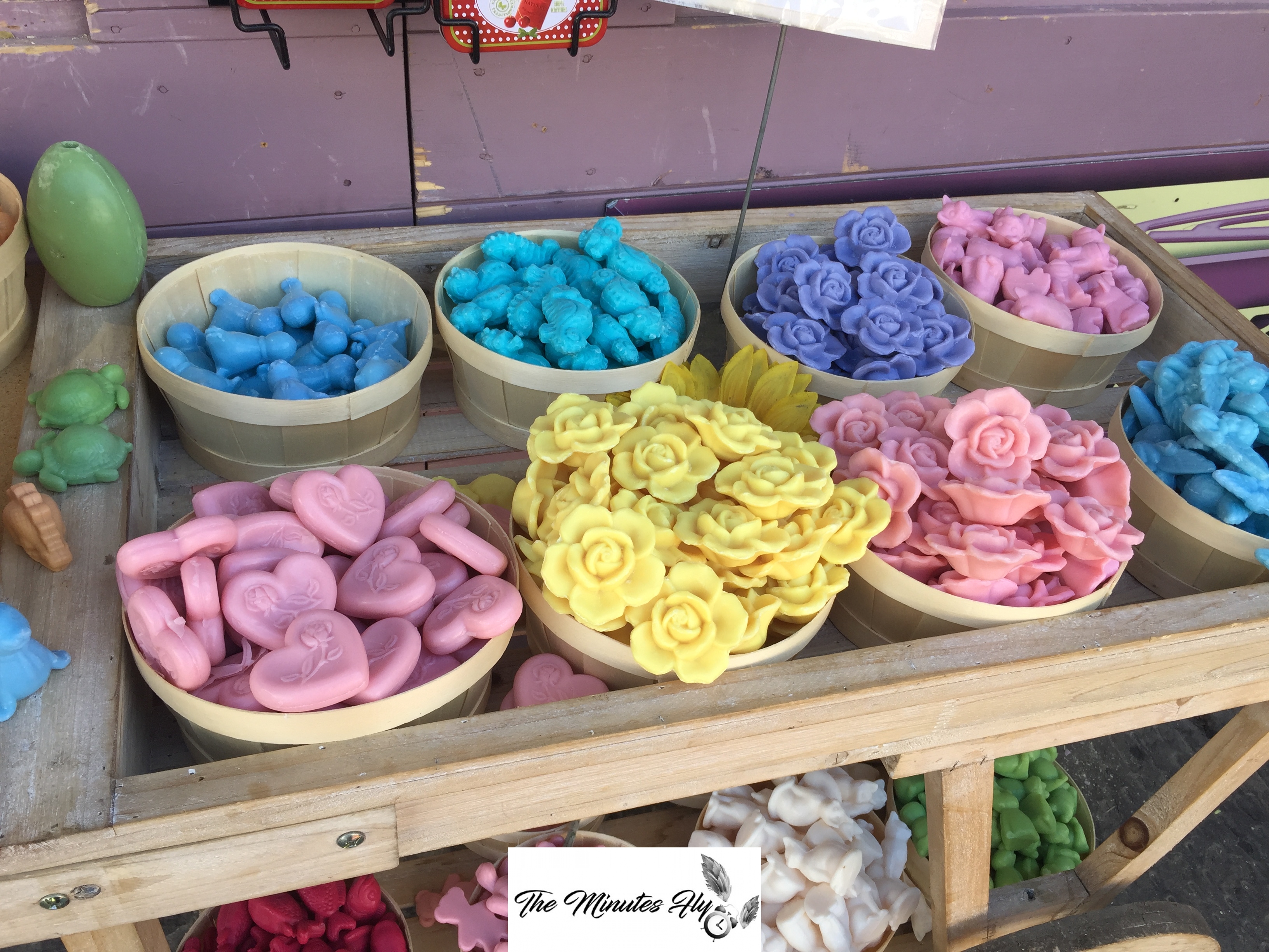 MERCATINO BELLE ÉPOQUE - TRAVEL | The Minutes Fly