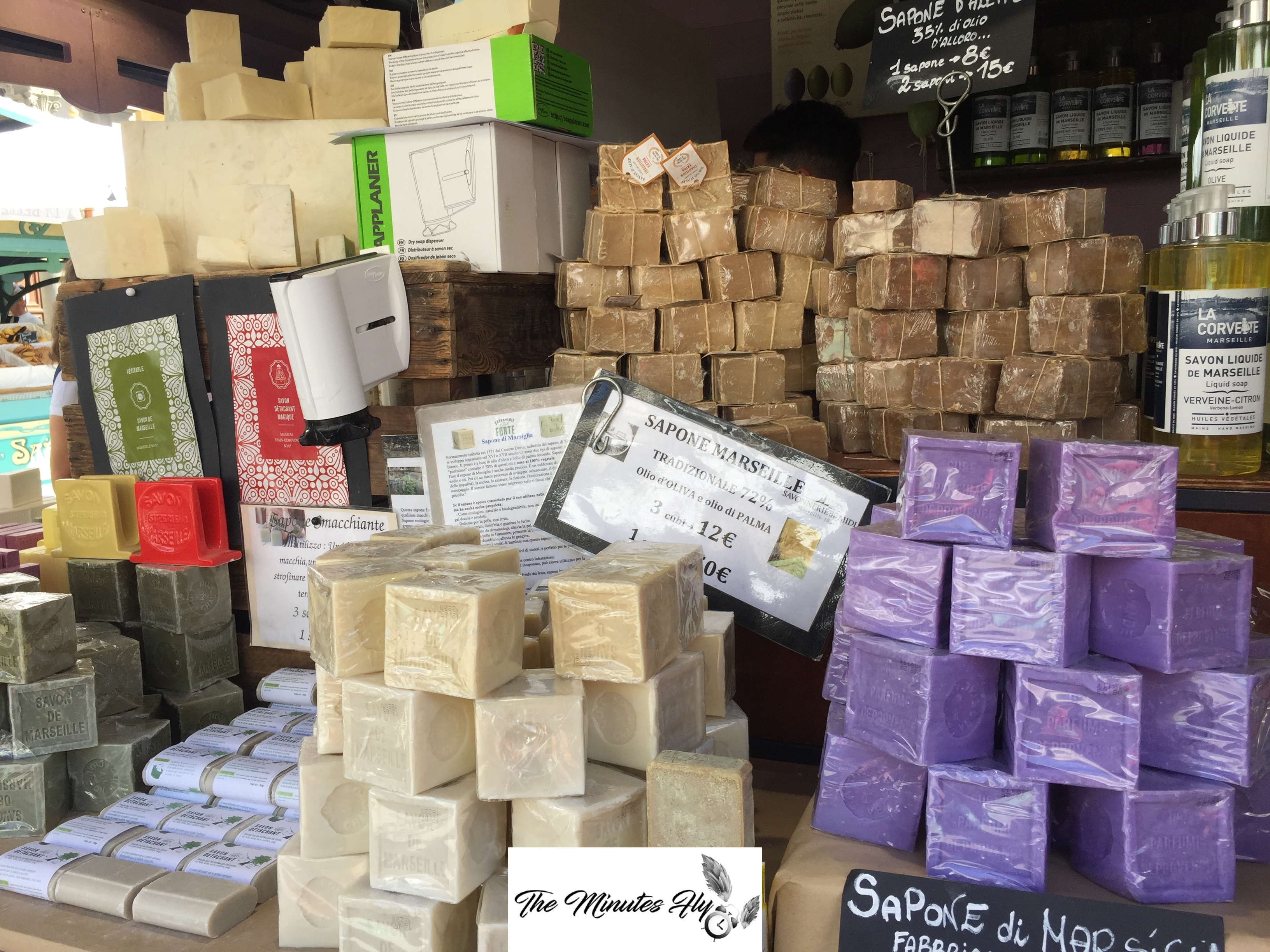 MERCATINO BELLE ÉPOQUE - TRAVEL | The Minutes Fly