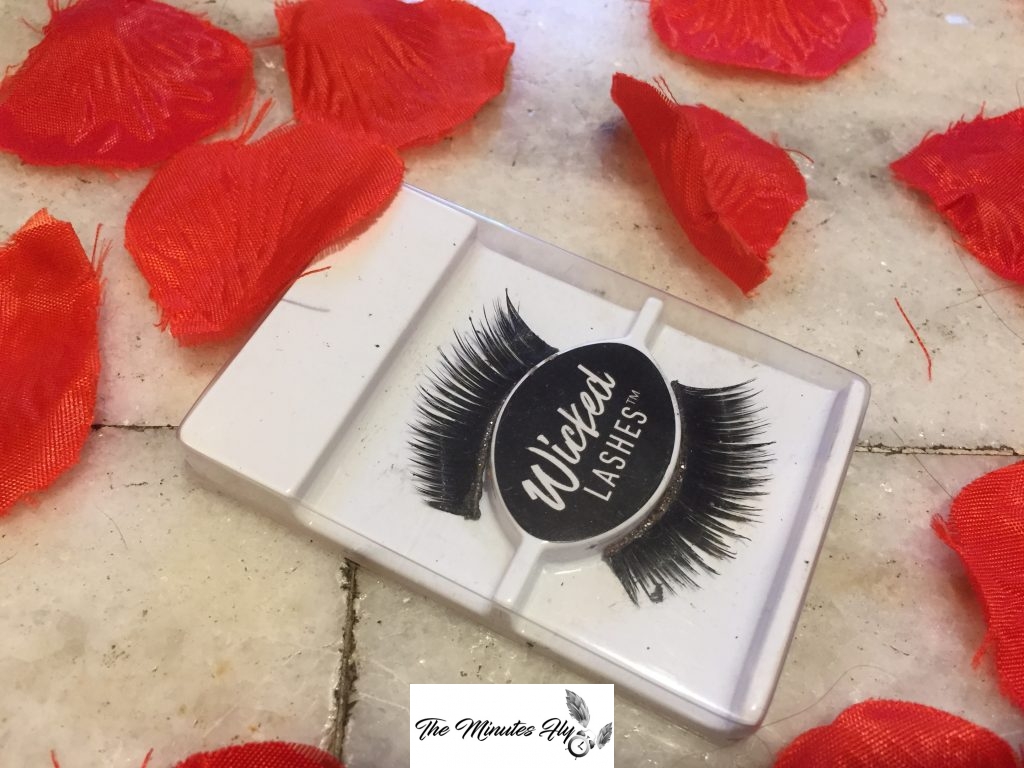 i prodotti makeup indispensabili - beauty - the minutes fly
