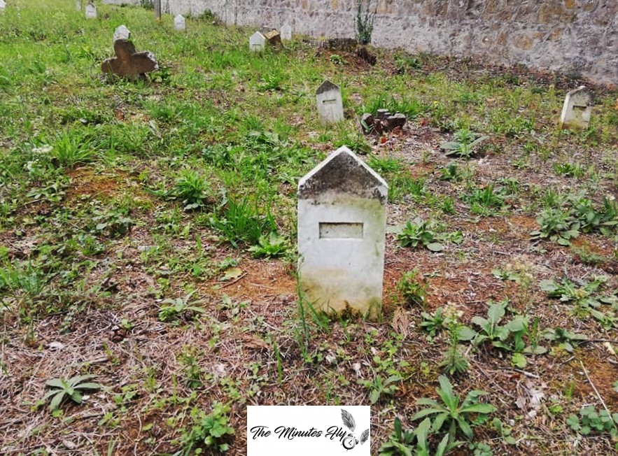 cimiteri abbandonati - urbex - the minutes fly