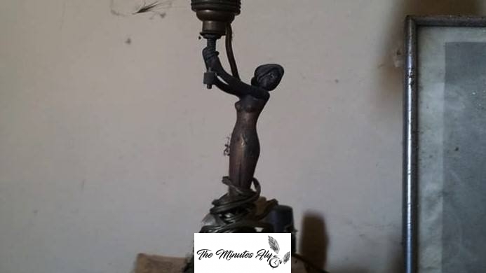 i fantasmi dell'ultimo natale - le storie degli urbexer - la villa dell'artista che non ama ricevere visite - the minutes fly