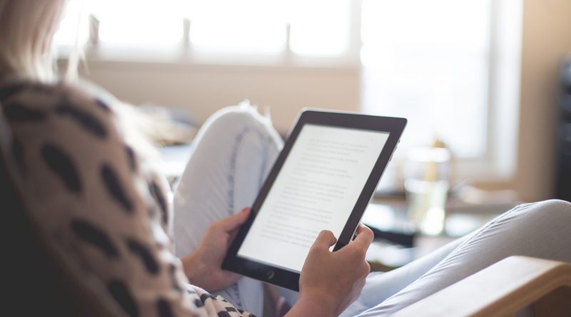 leggere: cura, svago e cultura - the minutes fly - web magazine