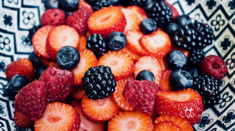 frutti rossi fragole the minutes fly - web magazine