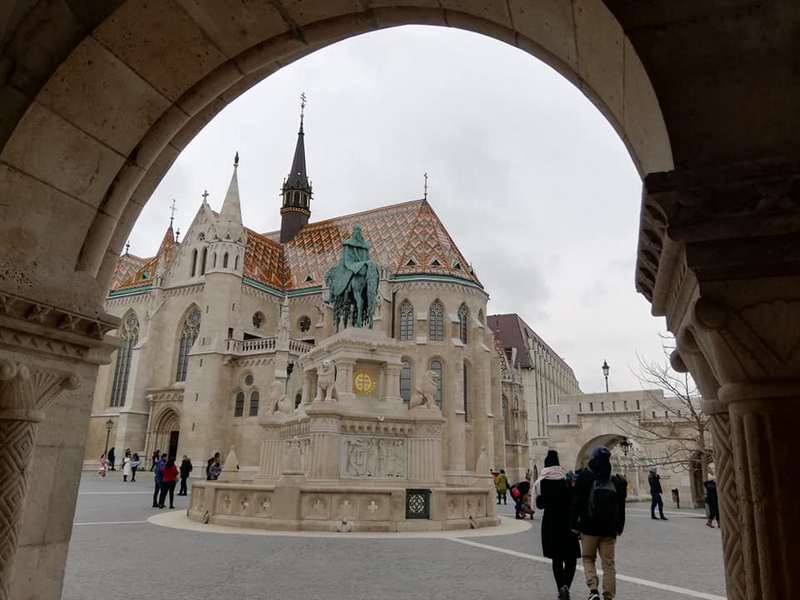 budapest - the minutes fly - web magazine
