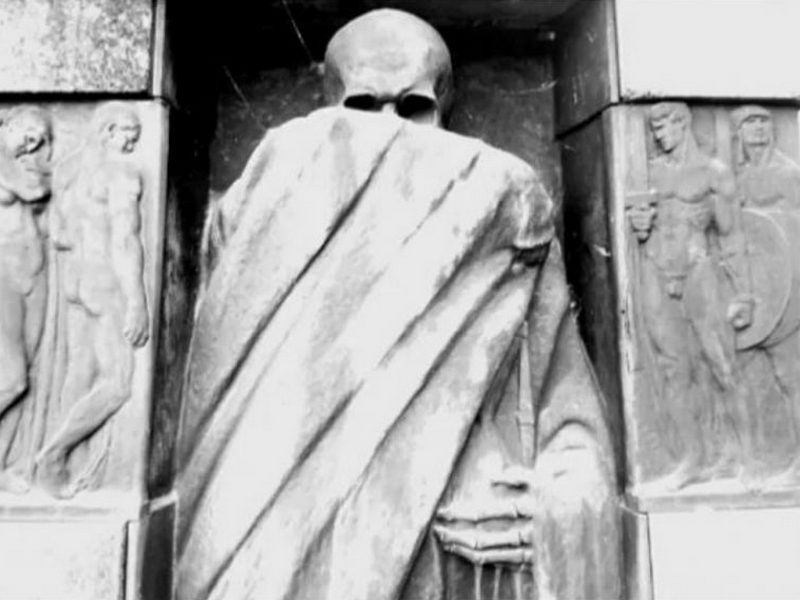 cimitero della certosa di bologna - the minutes fly - web magazine