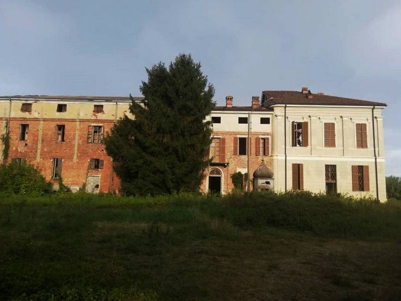 leri cavour - paese fantasma - the minutes fly